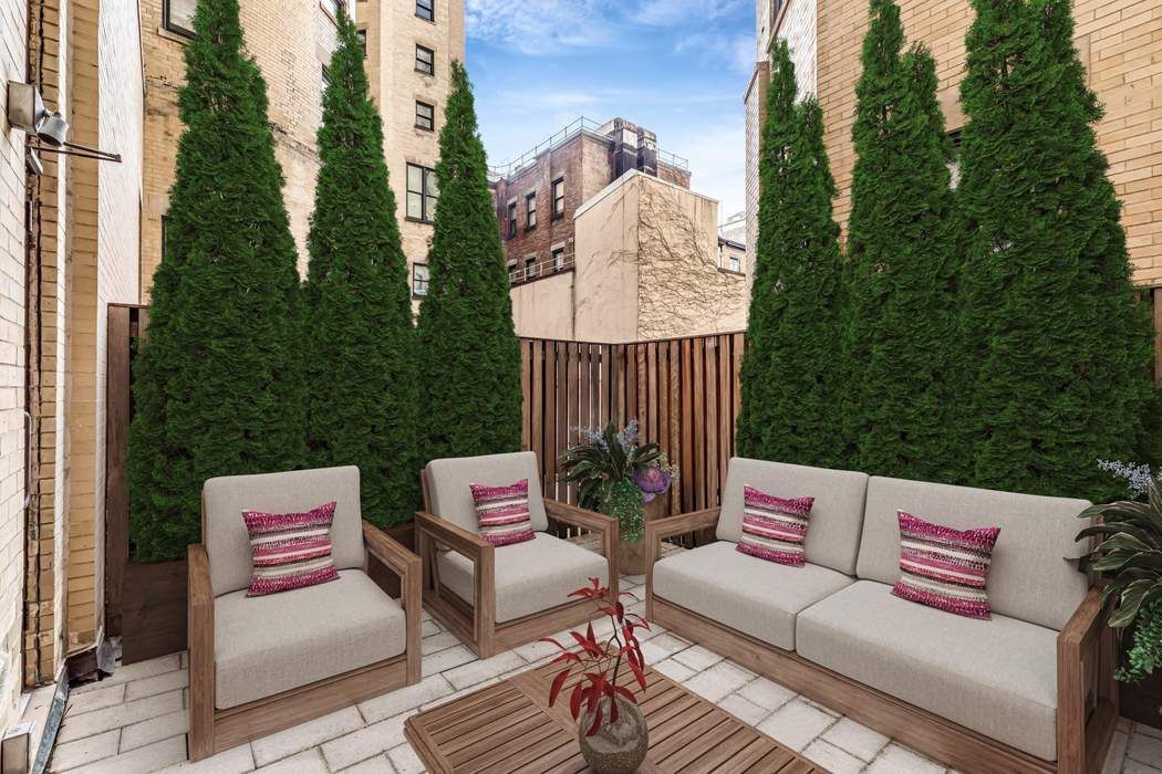 305 Second Avenue 328 Gramercy Park New York NY 10003