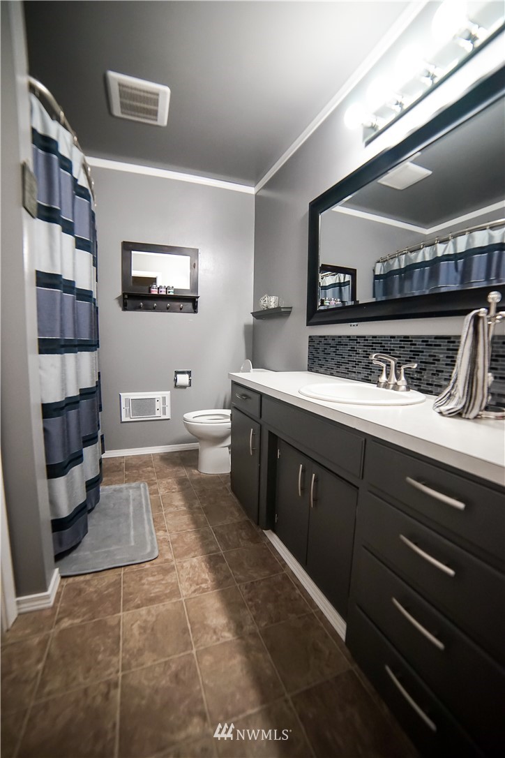 3400 Galvin Road Centralia, WA 98531 - Photo 8 of 19 Gallery Image 8