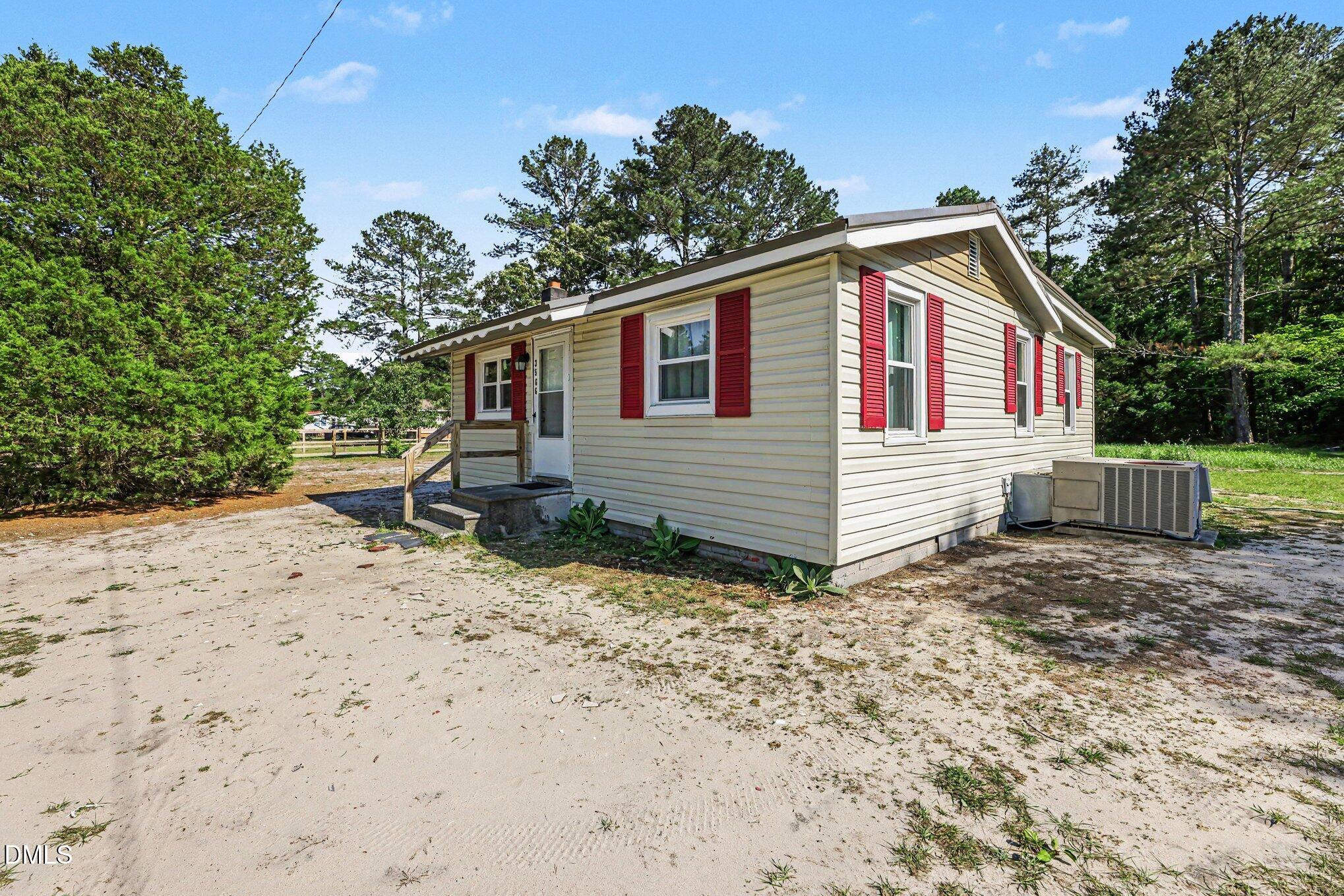 3566 Sanderosa Road Fayetteville, NC 28312 - Photo 2 of 39