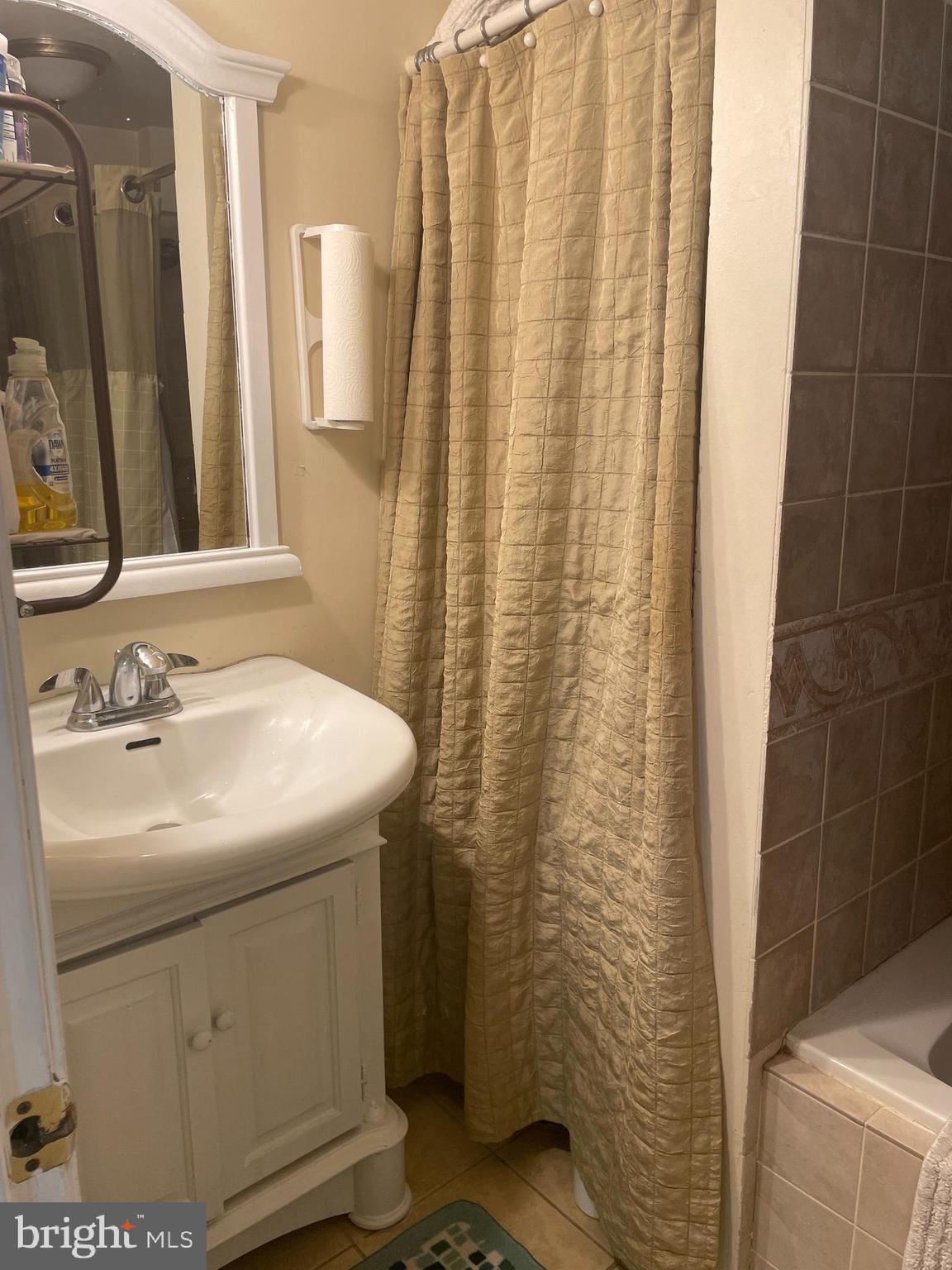 225 Mason Road Prince Frederick, MD 20678 - Photo 15 of 23 Bathroom
