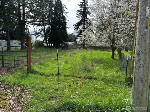 $250,000 | 2813 Bona Vista Drive Southwest, Olympia, WA 98512