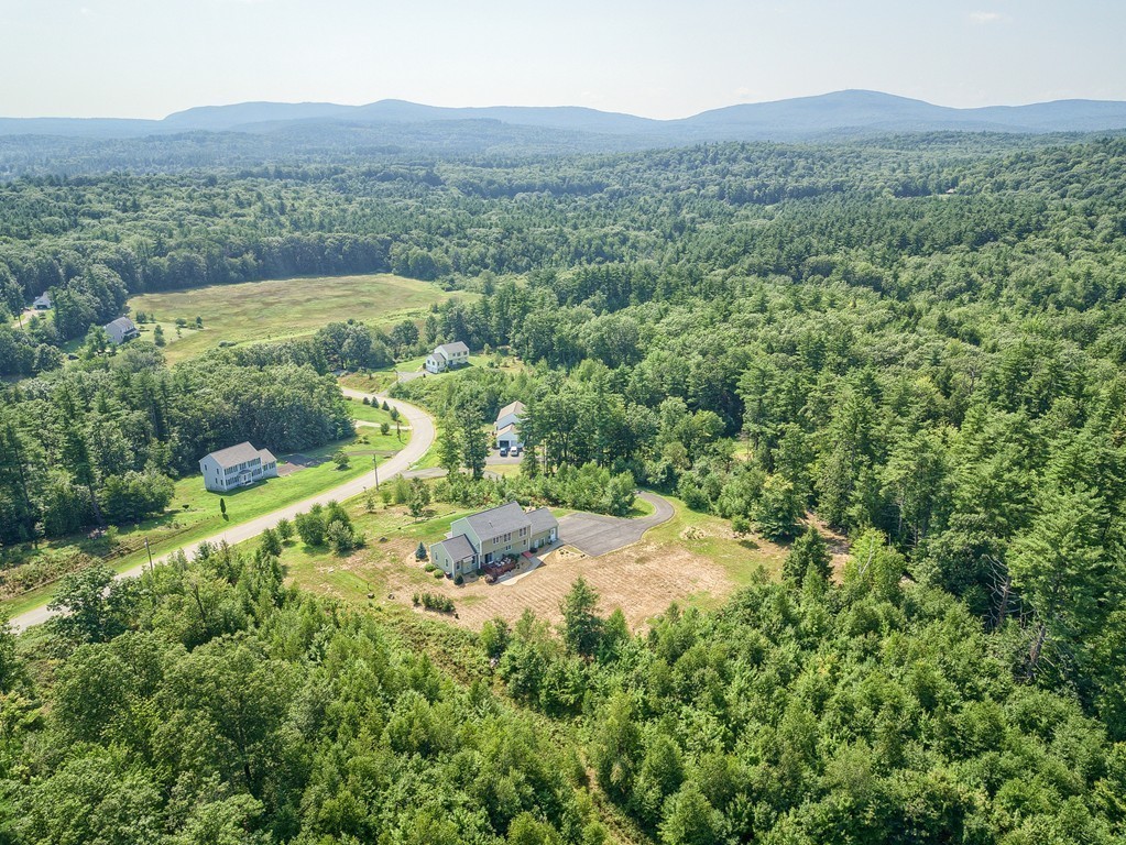 25 Carriage Hill Road Wilton, NH 03086 - Photo 22 of 29 Gallery Image 22