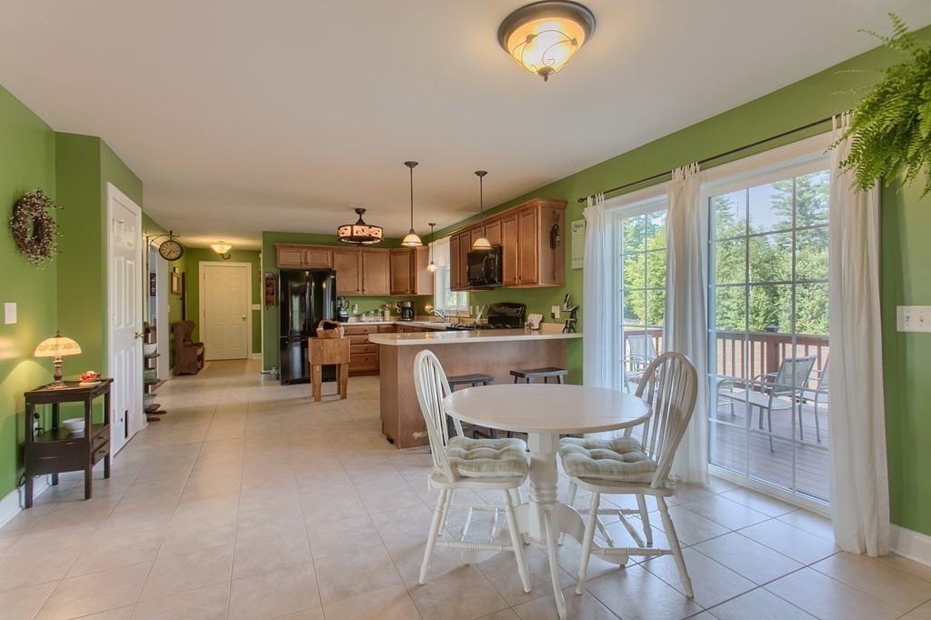 25 Carriage Hill Road Wilton, NH 03086 - Photo 7 of 29 Gallery Image 7