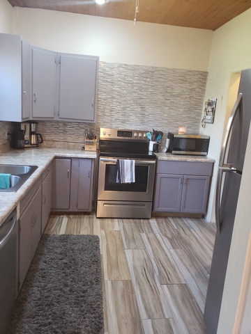 2054 Cedar Road Homewood, IL 60430 - Photo 3 of 36