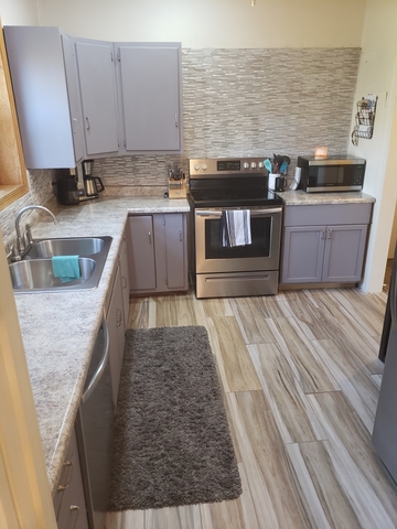 2054 Cedar Road Homewood, IL 60430 - Photo 5 of 36