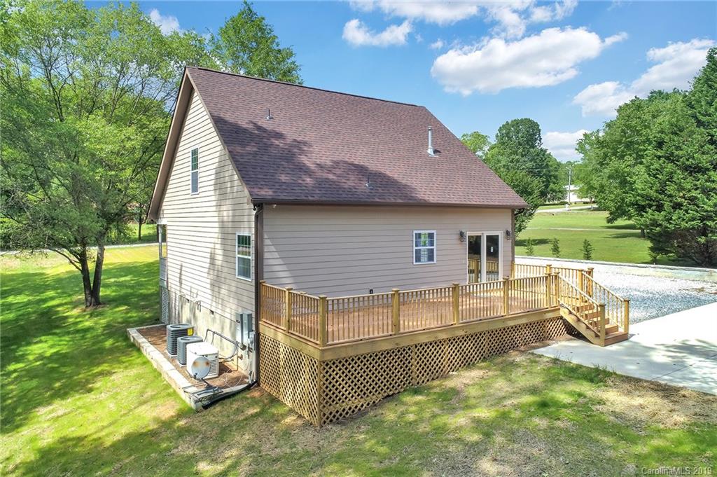 1530 Glasscock Road Rock Hill, SC 29730 - Photo 3 of 27 Gallery Image 3