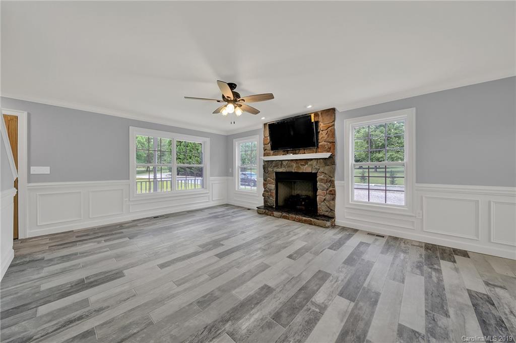 1530 Glasscock Road Rock Hill, SC 29730 - Photo 10 of 27 Gallery Image 10
