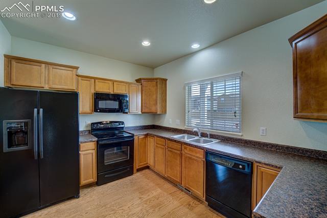 6366 Pilgrimage Road Colorado Springs, CO 80925 - Photo 12 of 36 Gallery Image 12