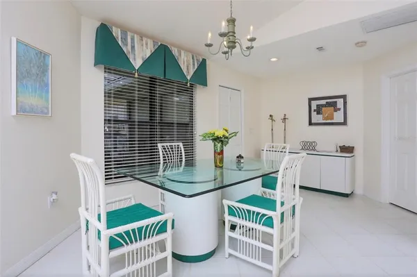 $2,105 | 226 Southampton Lane, Unit 257, Venice, FL 34293