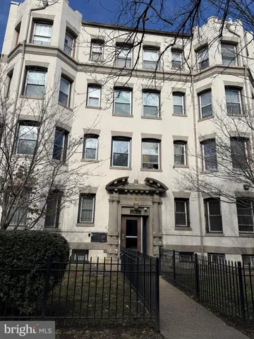 $276,000 | 1421 Columbia Road Northwest, Unit 204, Washington, DC 20009