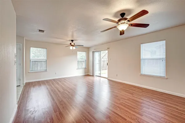 $2,000 | 7910 Raven Creek Lane, Cypress, TX 77433