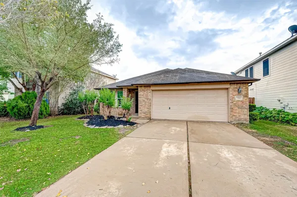 $2,000 | 7910 Raven Creek Lane, Cypress, TX 77433