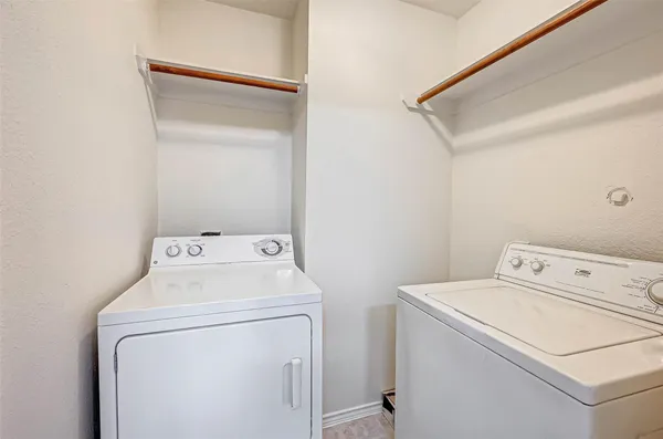 $2,000 | 7910 Raven Creek Lane, Cypress, TX 77433