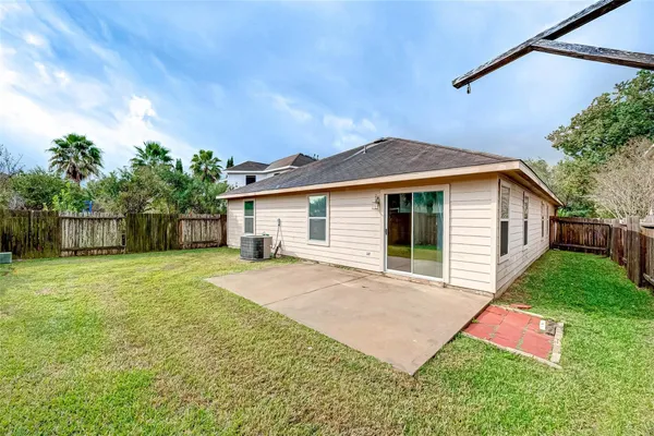 $2,000 | 7910 Raven Creek Lane, Cypress, TX 77433