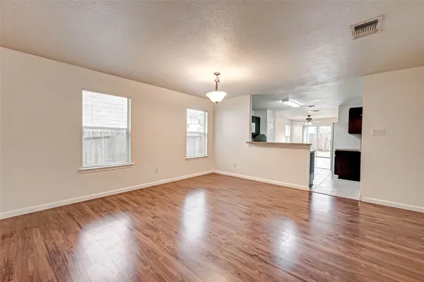 $2,000 | 7910 Raven Creek Lane, Cypress, TX 77433