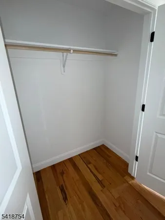 $2,650 | 214 South 10th Street, Newark, NJ 07103