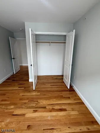 $2,650 | 214 South 10th Street, Newark, NJ 07103