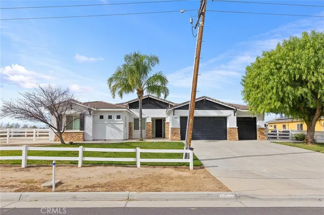 $729,000 | 22255 Rosary Avenue, Nuevo, CA 92567