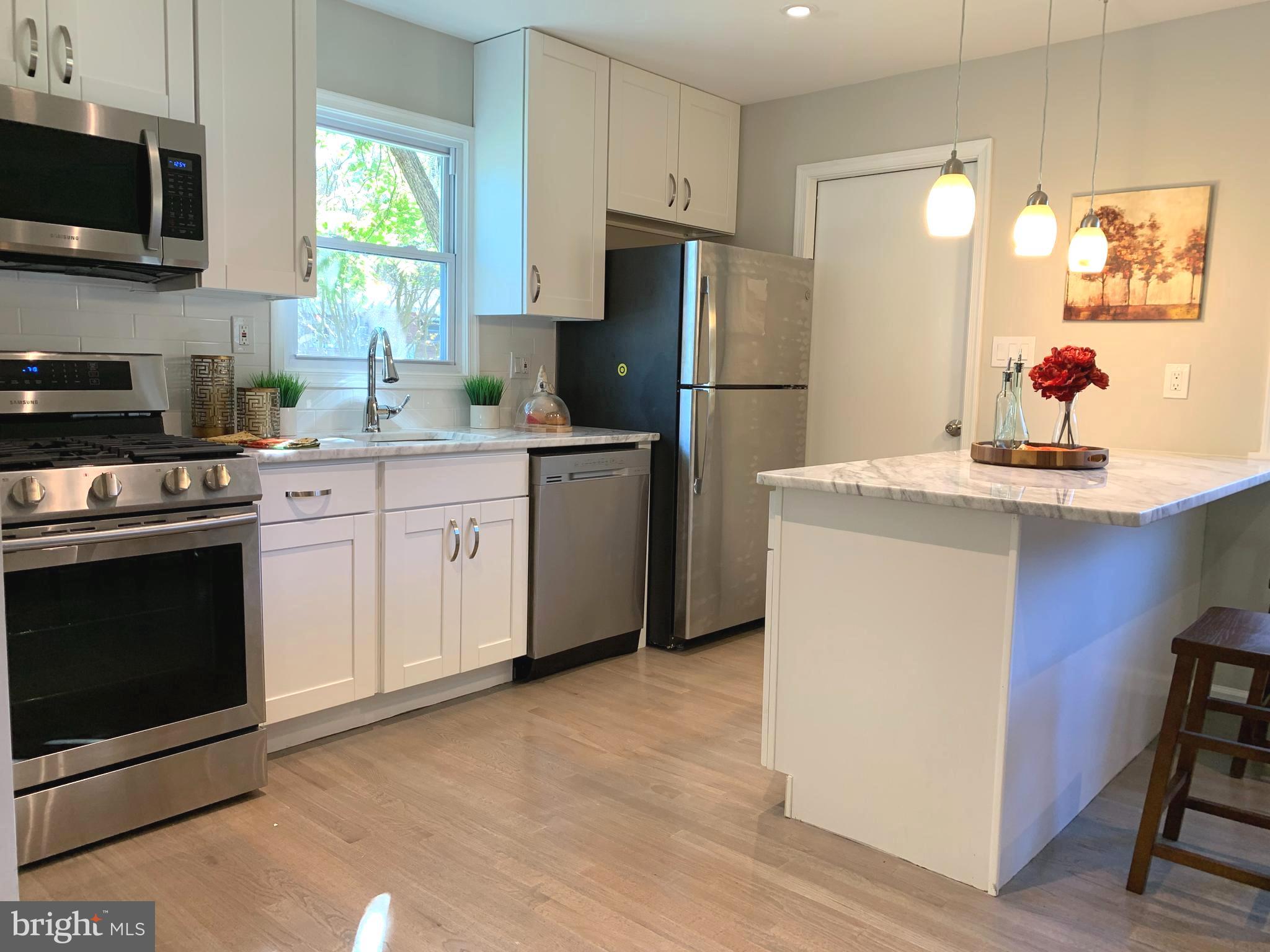 1535 Tucker Road Fort Washington, MD 20744 - Photo 4 of 37 Stainless Steel, Stone countertops