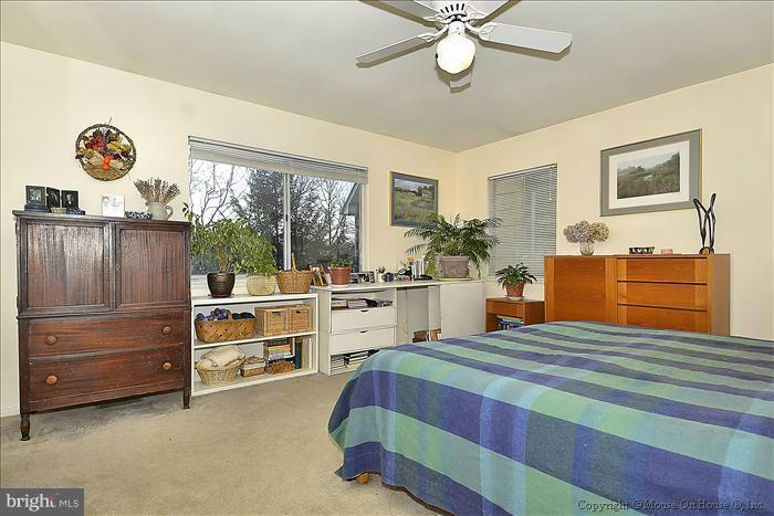6510 Ridge Drive Bethesda, MD 20816 - Photo 11 of 30 Bedroom (Master)