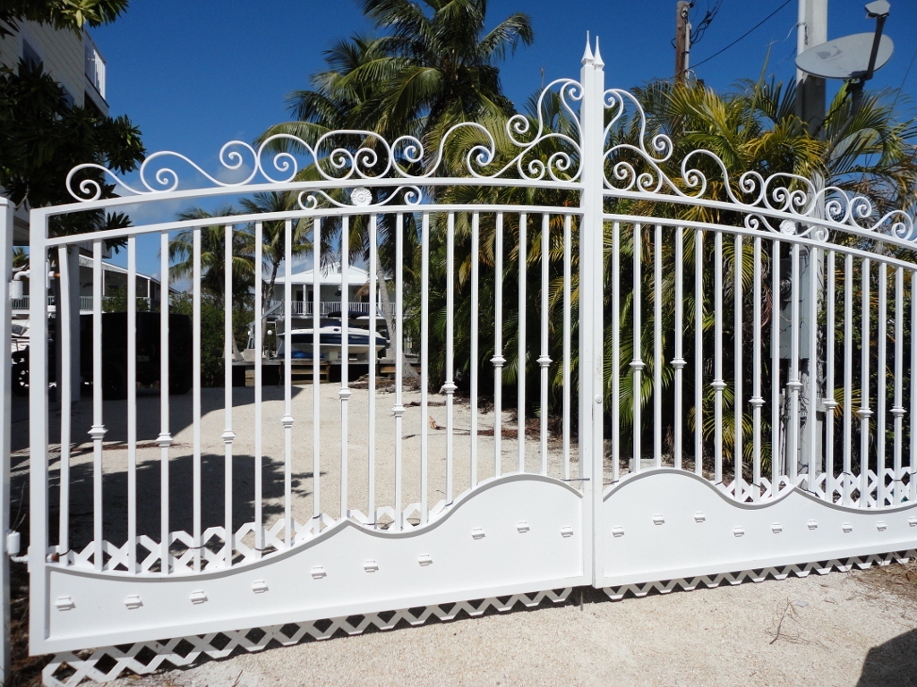 280 Lower Matecumbe Road Key Largo, FL 33037 - Photo 19 of 19 Gated