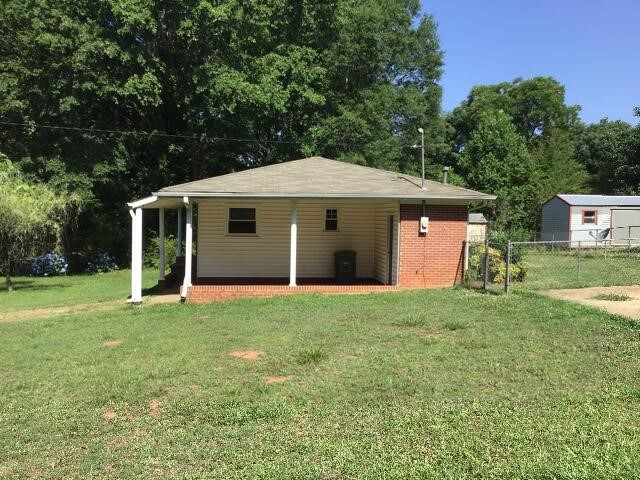 302 Mill Road Seneca, SC 29672 - Photo 3 of 10 Gallery Image 3