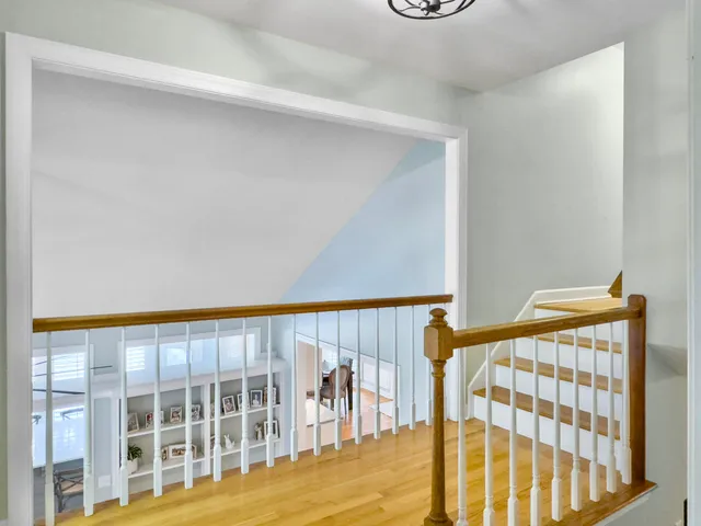 $895,000 | 102 Castle Harbor Drive, Summerville, SC 29483