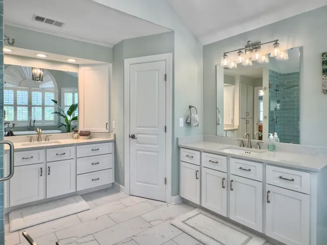 $895,000 | 102 Castle Harbor Drive, Summerville, SC 29483