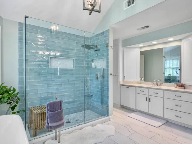 $895,000 | 102 Castle Harbor Drive, Summerville, SC 29483