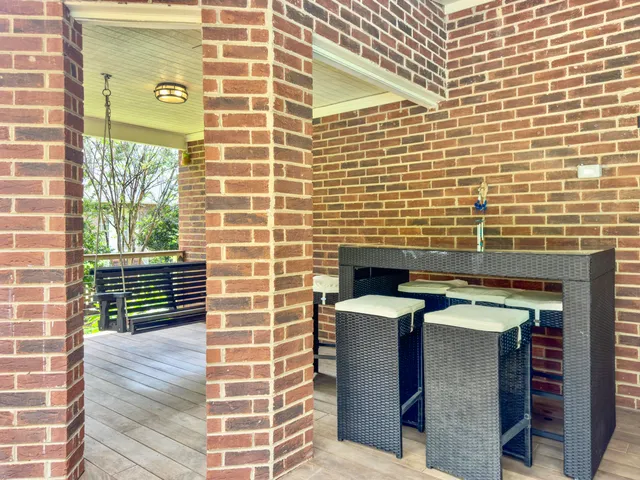 $895,000 | 102 Castle Harbor Drive, Summerville, SC 29483