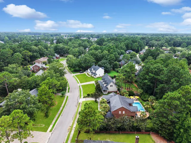 $895,000 | 102 Castle Harbor Drive, Summerville, SC 29483