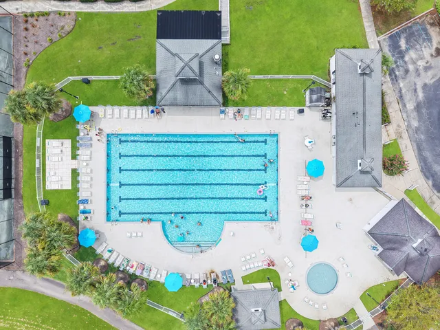 $895,000 | 102 Castle Harbor Drive, Summerville, SC 29483