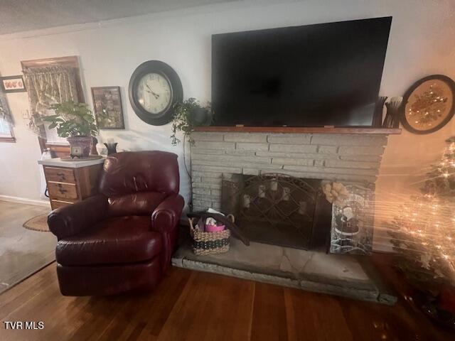 8 Hemlock Street Bristol, TN 37620 - Photo 4 of 26 IMG_5311