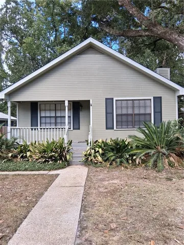$1,775 | 1012 West 16th Avenue, Covington, LA 70433