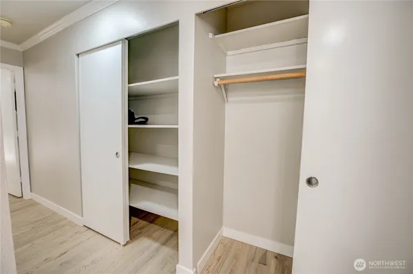 $225,000 | 440 St Helens Avenue, Unit 209, Tacoma, WA 98402