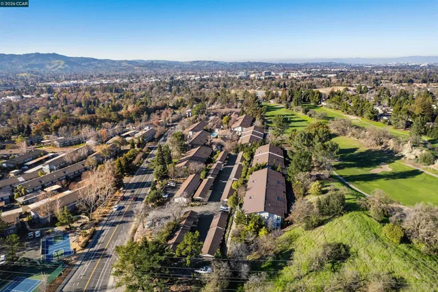 $348,000 | 1407 Marchbanks Drive, Unit 3, Walnut Creek, CA 94598