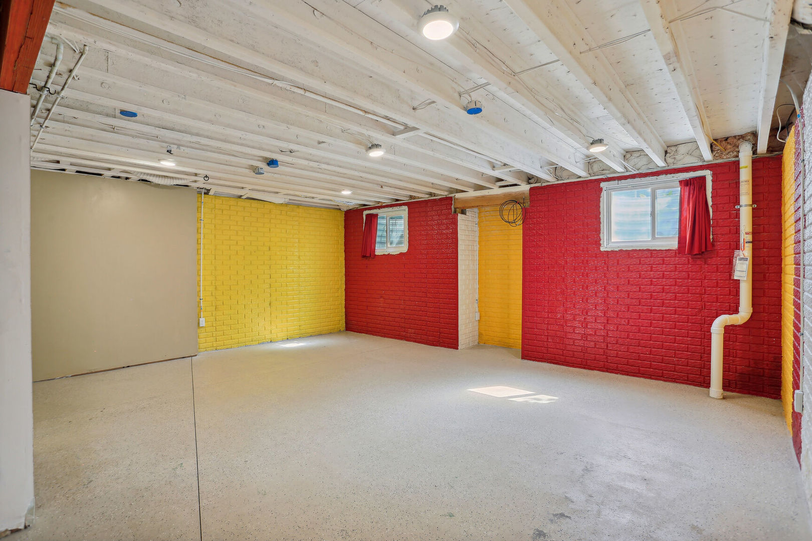 905 Switchgrass Lane Champaign, IL 61822 - Photo 36 of 51 a view of empty room