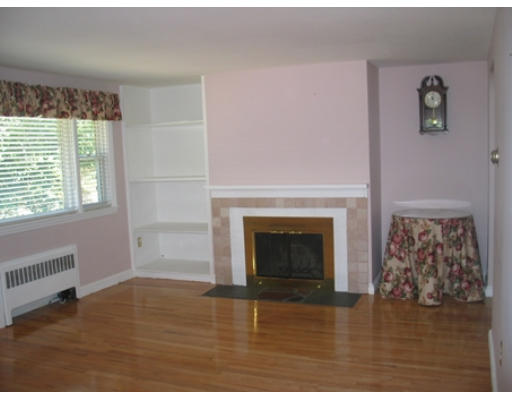 53 Deforest Road Newton, MA 02462 - Photo 2 of 9
