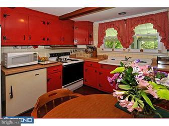 531 Ramsey Road Oreland, PA 19075 - Photo 7 of 12 Kitchen