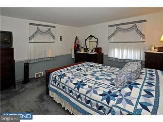 531 Ramsey Road Oreland, PA 19075 - Photo 10 of 12 Bedroom - Main