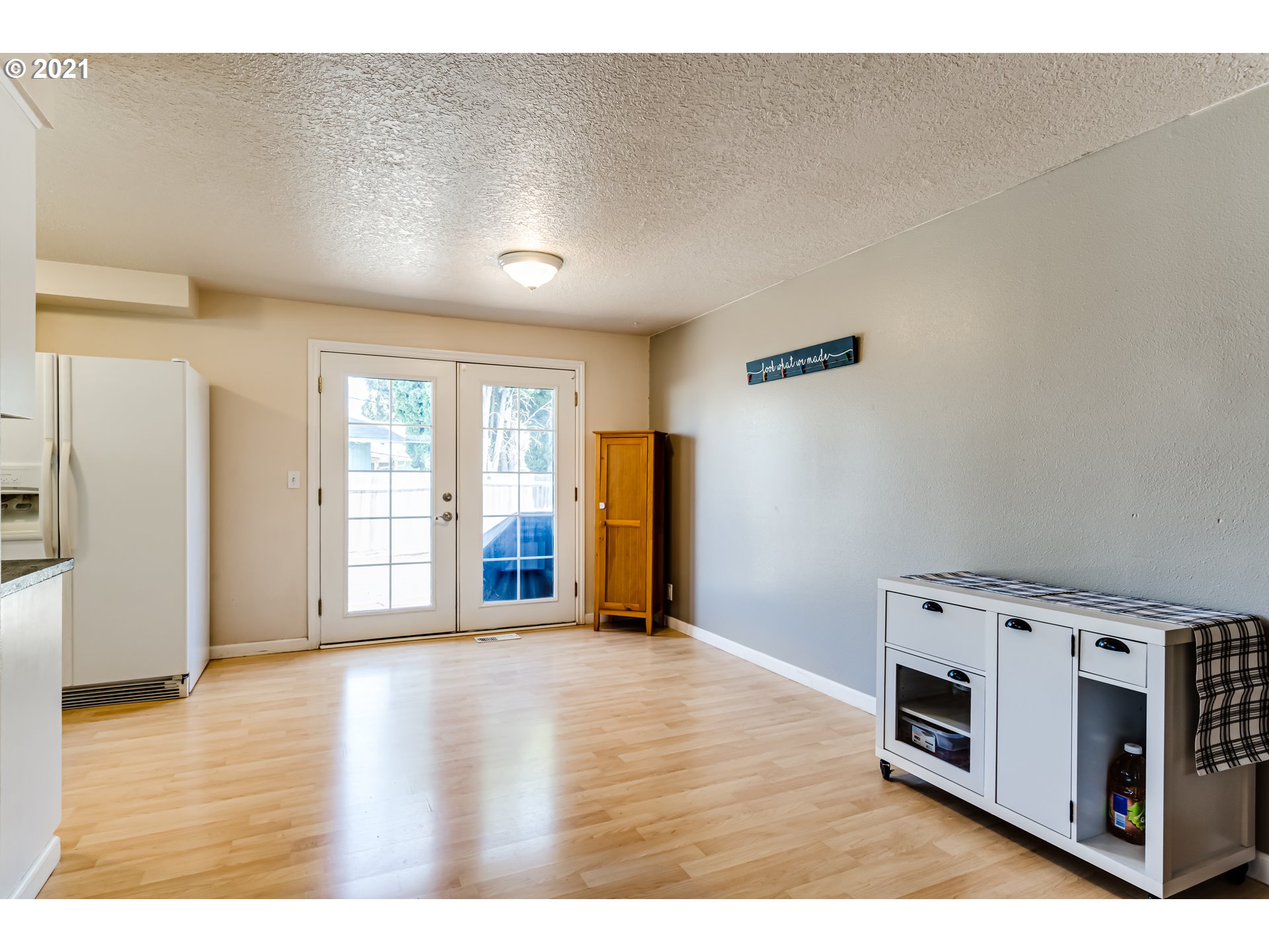 2365 11th Street Springfield, OR 97477 - Photo 6 of 19 Gallery Image 6