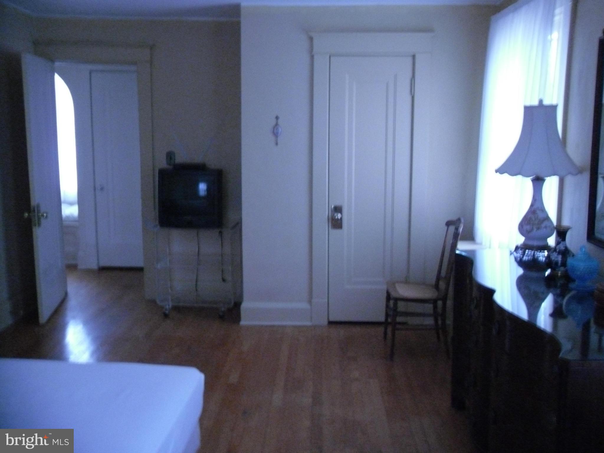 3804 Grantley Road Baltimore, MD 21215 - Photo 23 of 30 Master bdrm from different angle