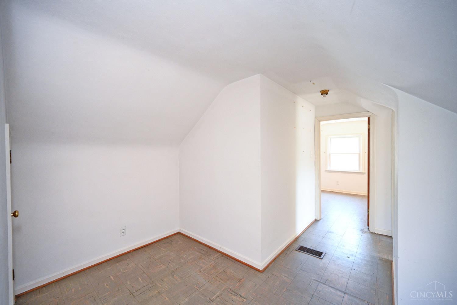 8240 Camargo Road Madeira, OH 45243 - Photo 22 of 33 Open space in the hallway upstairs