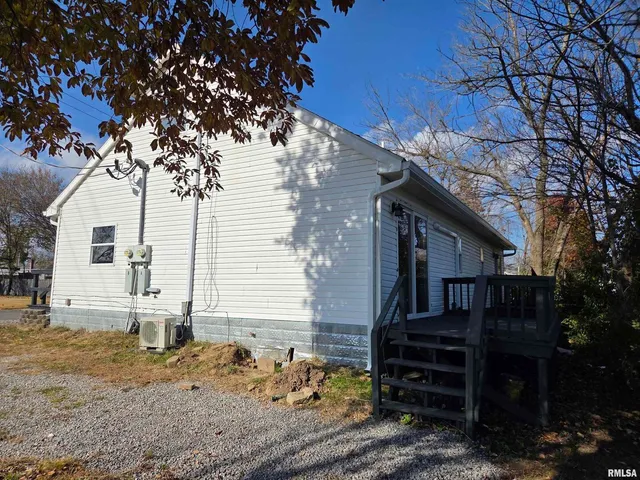 $147,500 | 1207 North Market Street, Marion, IL 62959