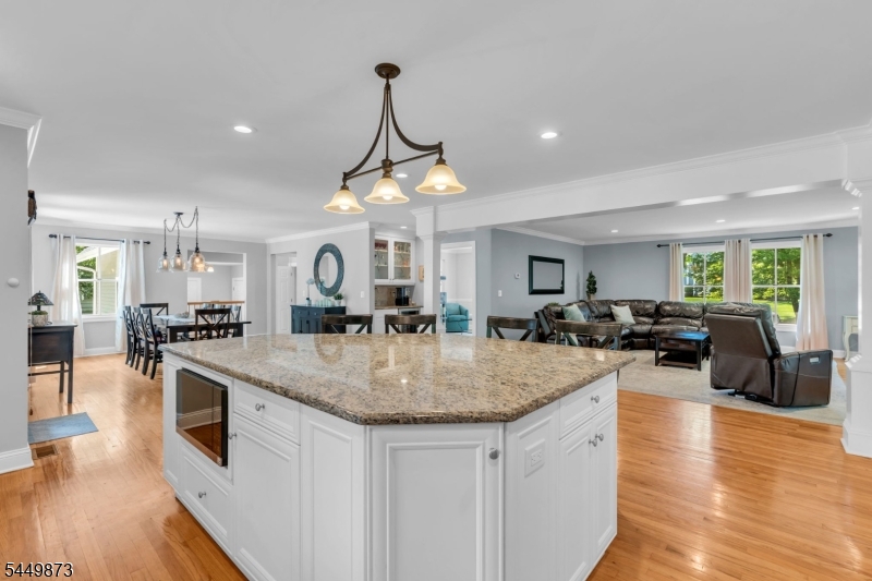 35 Castle Way Bernards, NJ 07920 - Photo 16 of 50 Gallery Image 16