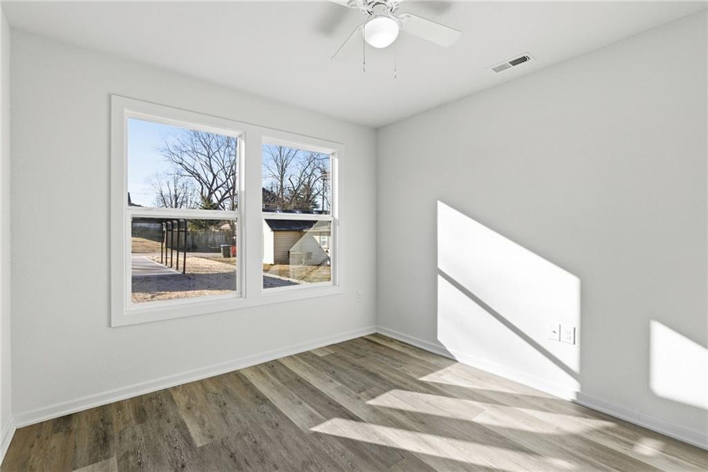 217 Polk Street Warrensburg, MO 64093 - Photo 12 of 21