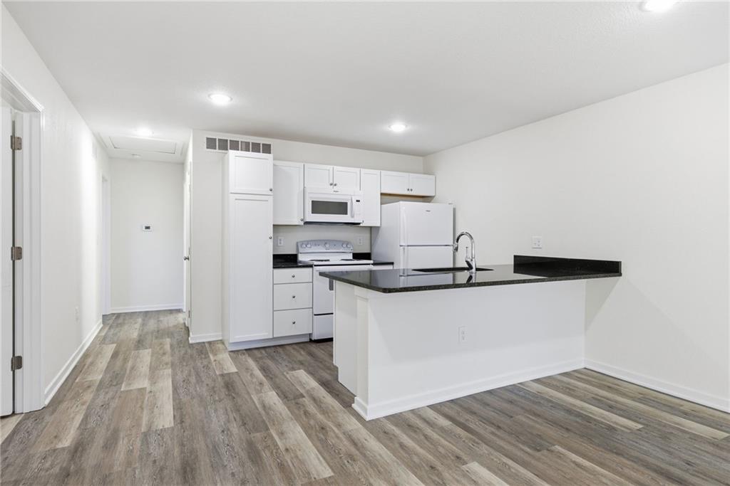 217 Polk Street Warrensburg, MO 64093 - Photo 7 of 21