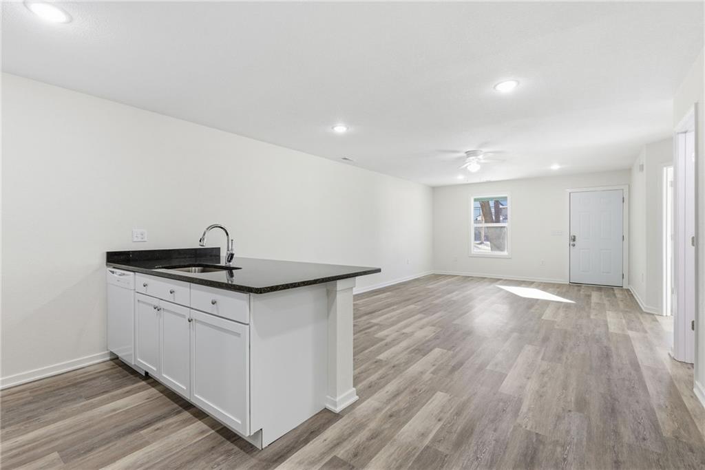 217 Polk Street Warrensburg, MO 64093 - Photo 10 of 21