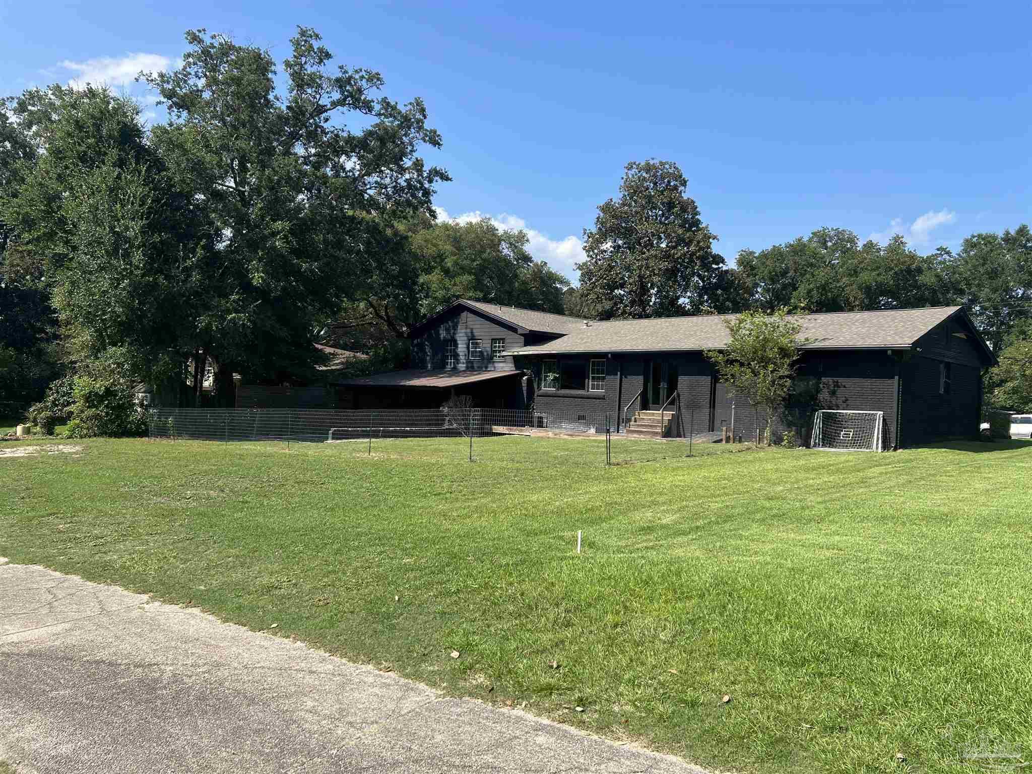 8827 Burning Tree Road Pensacola, FL 32514 - Photo 2 of 36 Gallery Image 2