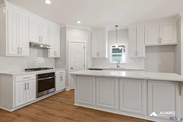 $379,990 | 6905 Garden Hill Drive, Baton Rouge, LA 70817
